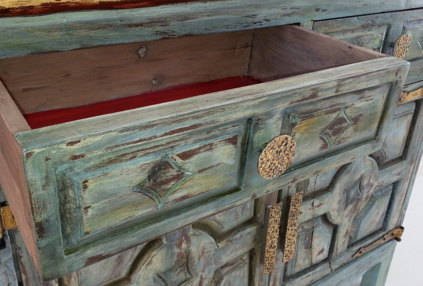 Shabby Chic Sideboard