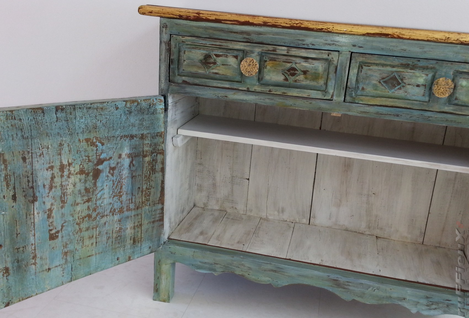 Shabby Chic Sideboard
